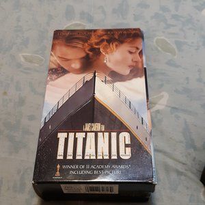 Titanic VHS Movie - Set of 2